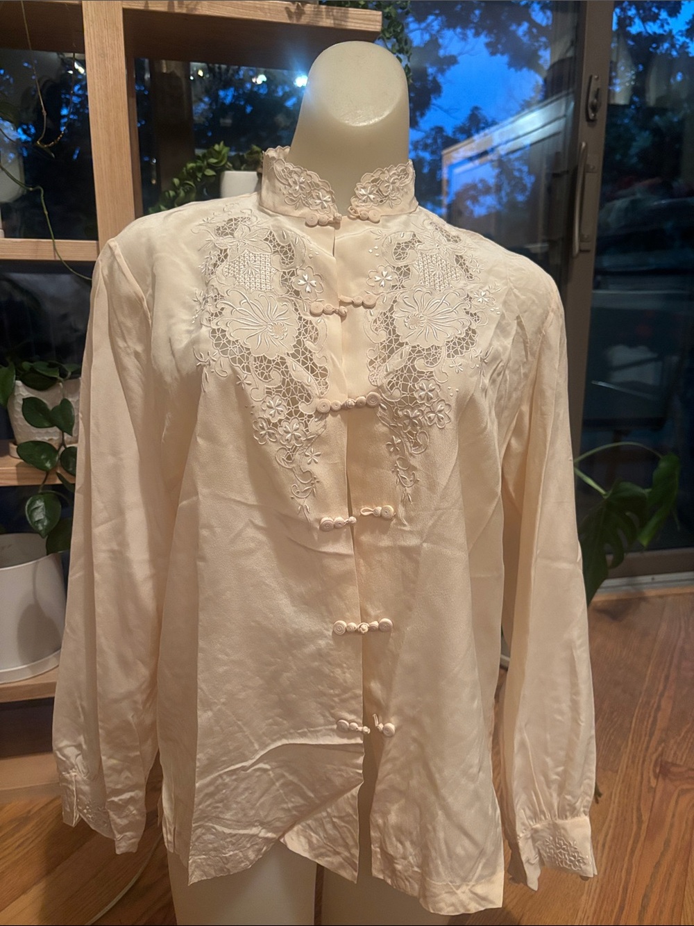 Embroidered Mandarin Collar Blouse - Cream vintage